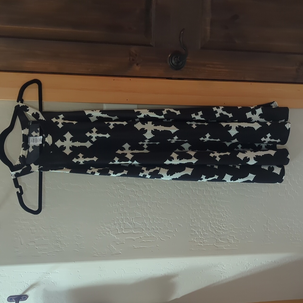 Black Midi Cross Dress